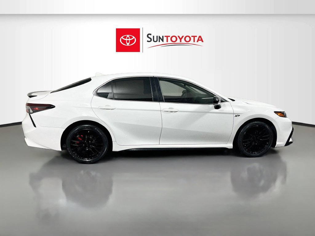 Used 2024 Toyota Camry SE w/ Convenience Package FWD image 2