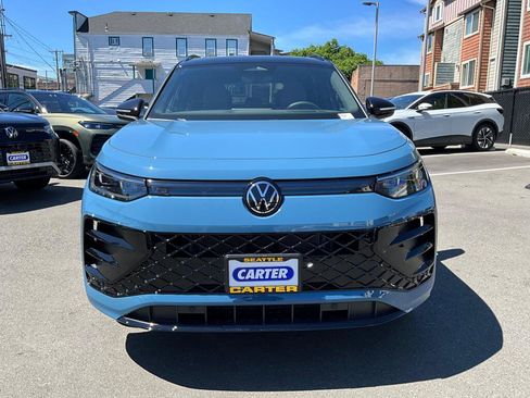 New 2026 Volkswagen Tiguan SE R-Line AWD/4WD image 3