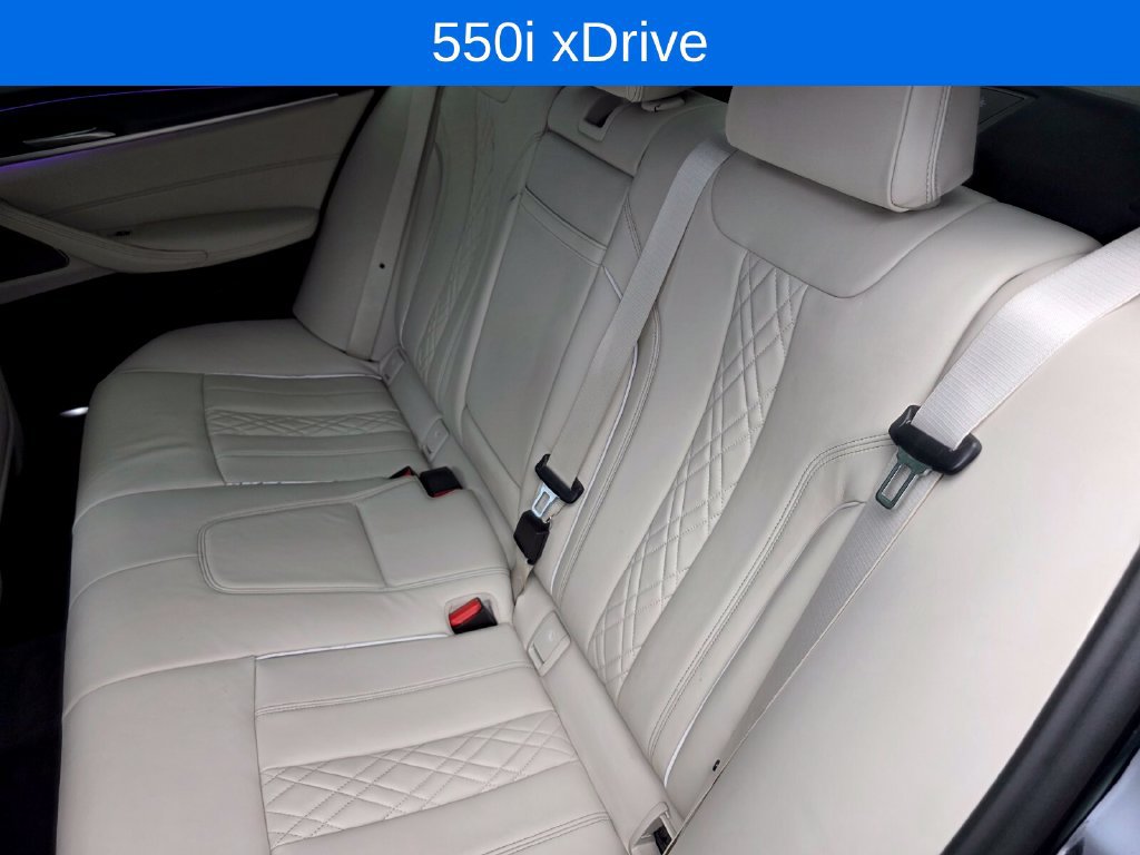 Used 2021 BMW M550i xDrive w/ Premium Package AWD/4WD image 27