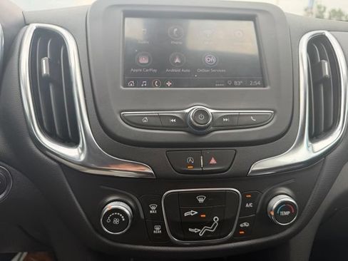 Used 2022 Chevrolet Equinox LT FWD image 15