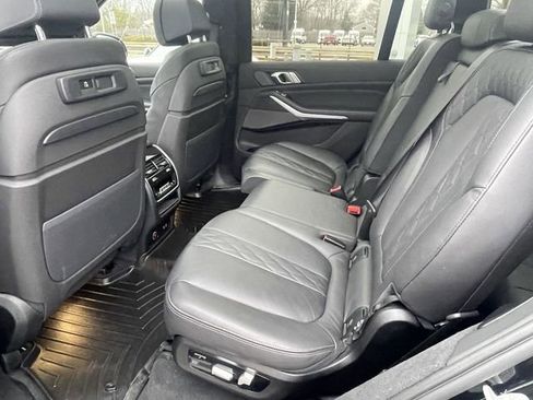 Used 2022 BMW X7 M50i w/ Cold Weather Package AWD/4WD image 13