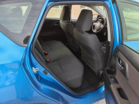 Used 2017 Toyota Corolla iM w/ Carpet Mat Package image 22