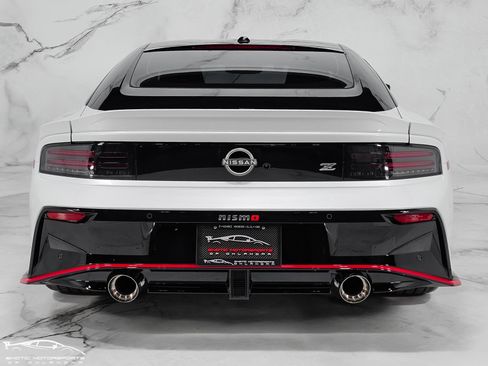 Used 2024 Nissan Z NISMO w/ Floor Mat Package RWD image 12