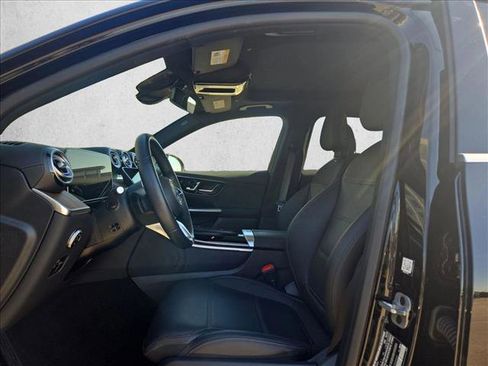 Certified 2025 Mercedes-Benz GLC 300 image 12