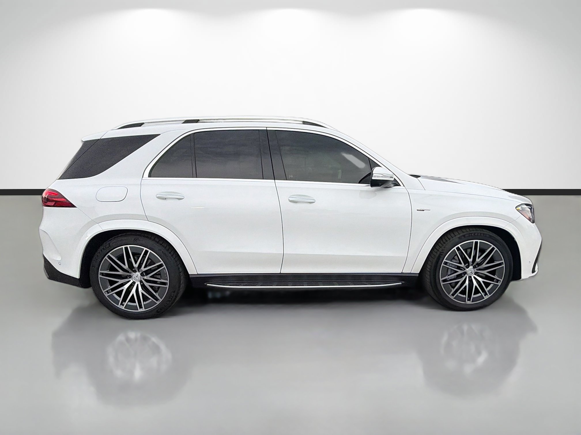 Used 2024 Mercedes-Benz GLE 53 AMG 4MATIC image 2