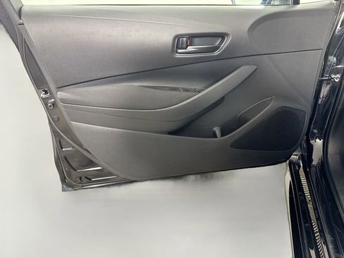 Used 2024 Toyota Corolla LE FWD image 12
