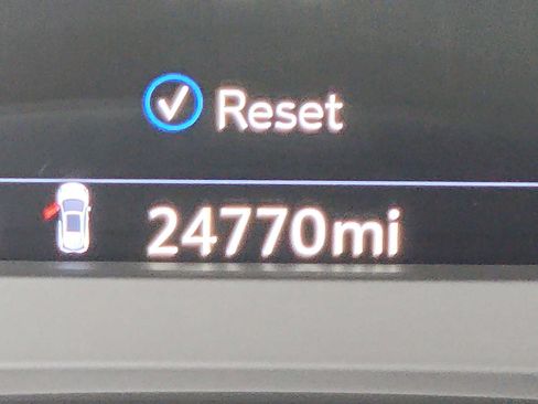 Used 2021 Cadillac XT5 Premium Luxury image 18