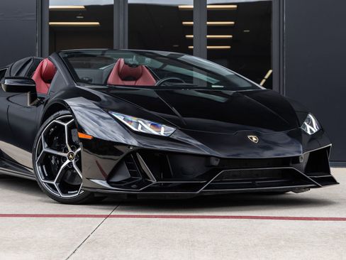 Used 2020 Lamborghini Huracan EVO AWD/4WD image 5