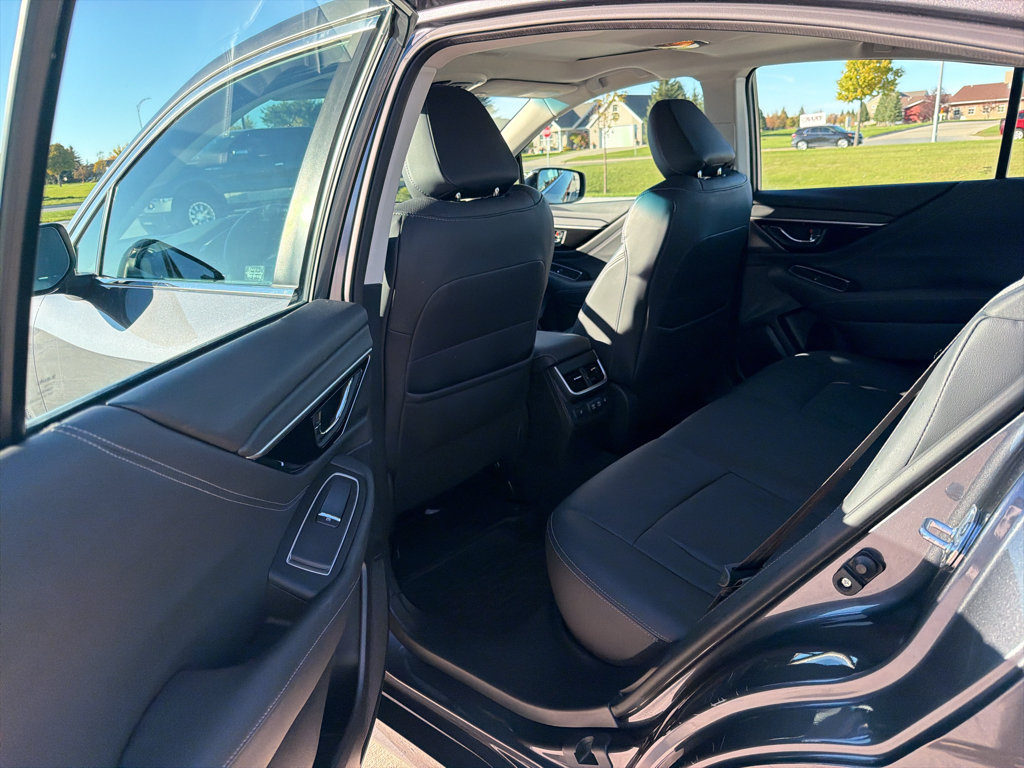 Used 2022 Subaru Legacy Limited AWD/4WD image 10