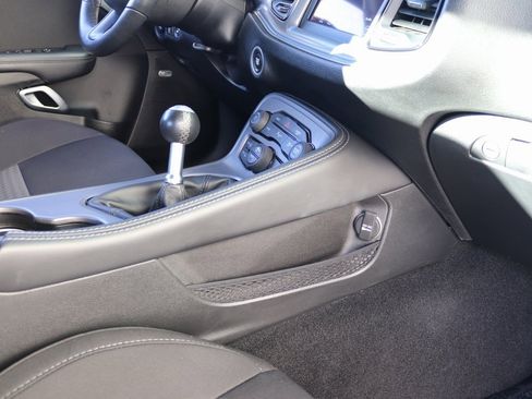 Used 2023 Dodge Challenger R/T image 31