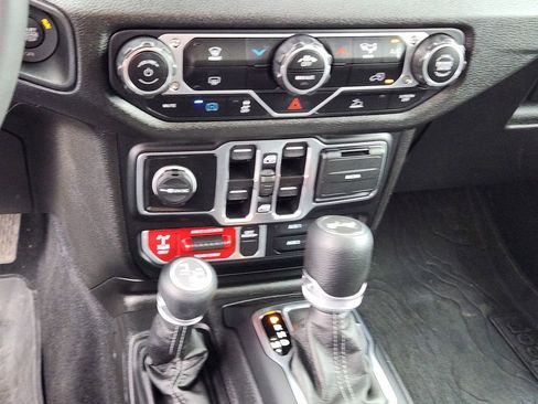Used 2025 Jeep Wrangler Unlimited Sport S 4xe AWD/4WD image 20