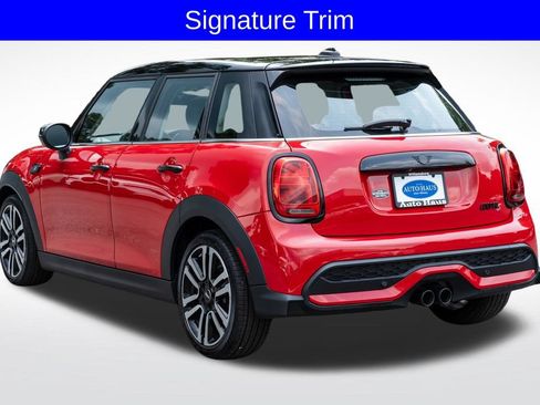 Used 2024 MINI Cooper S FWD image 6