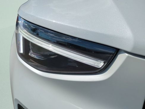 New 2026 Volvo XC40 B5 Ultra AWD/4WD image 25