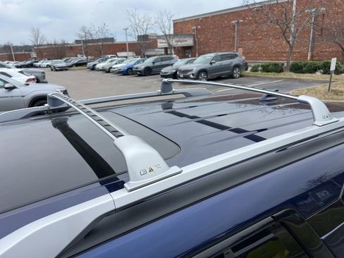 Used 2024 Nissan Pathfinder Platinum w/ Lighting Package (N93) image 28