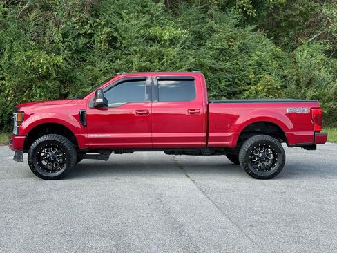 Used 2020 Ford F250 Lariat image 5