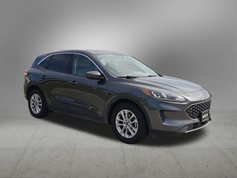 Used 2020 Ford Escape SE FWD image 8