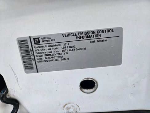 Used 2011 Chevrolet Colorado LT image 45