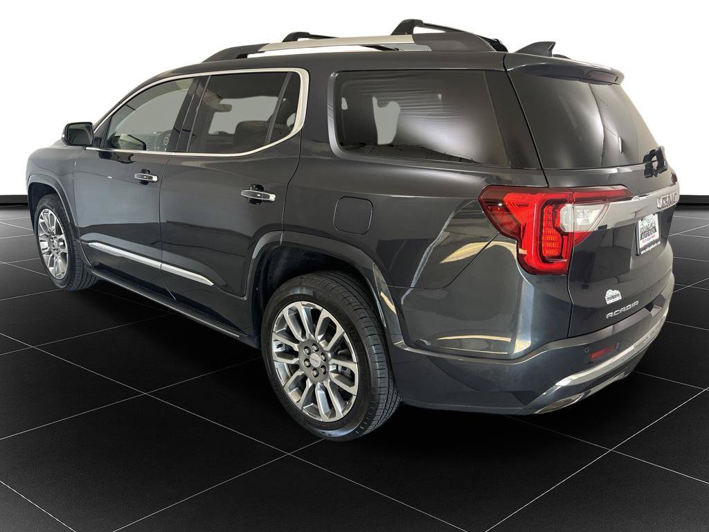 Used 2022 GMC Acadia Denali AWD/4WD image 3