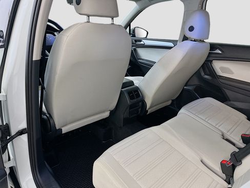 Used 2024 Volkswagen Tiguan S AWD/4WD image 27