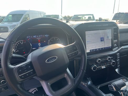 Certified 2022 Ford F150 XLT w/ Equipment Group 302A High image 9