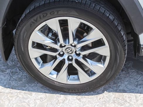 Used 2023 Toyota RAV4 XLE Premium AWD/4WD image 9