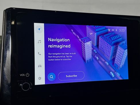 Used 2025 Toyota Corolla LE image 22