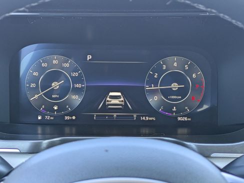 Used 2023 Kia Sorento SX image 10