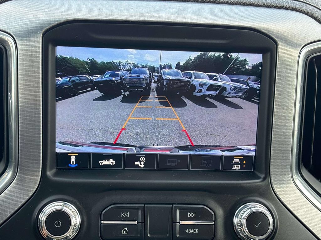 Used 2022 GMC Sierra 2500 SLT w/ SLT Convenience Package AWD/4WD image 26