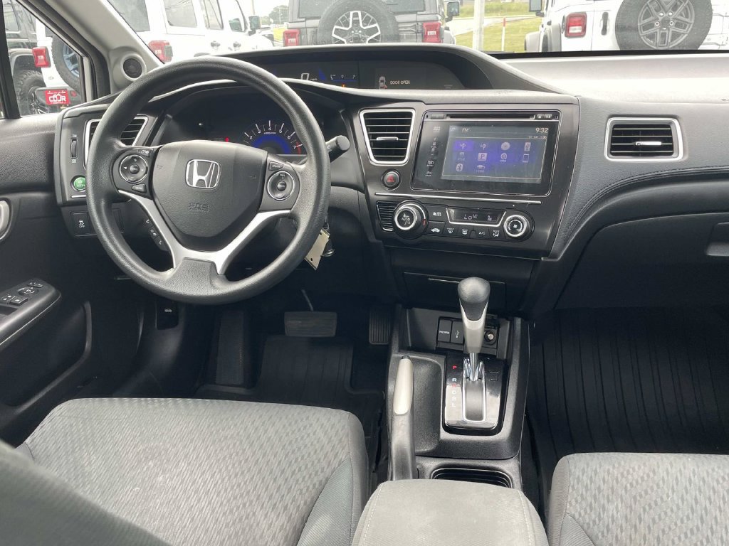 Used 2015 Honda Civic SE image 21