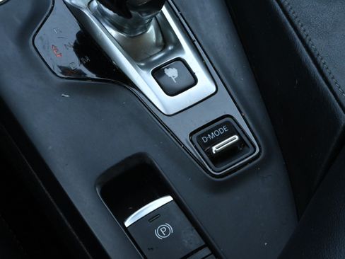 Used 2019 INFINITI QX50 Luxe FWD image 18