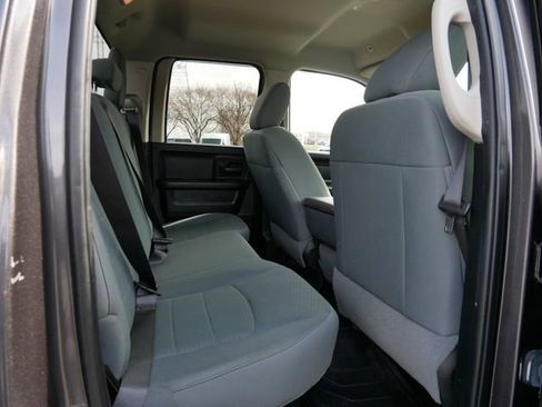 Used 2019 RAM 1500 Express w/ Express Value Package image 17