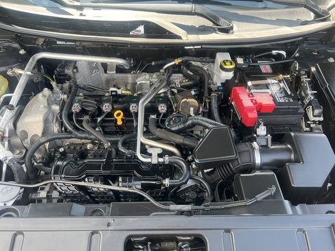 Used 2021 Nissan Rogue SV image 26