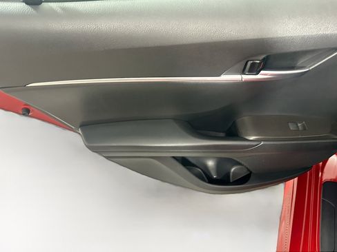 Used 2024 Toyota Camry SE w/ Convenience Package image 25