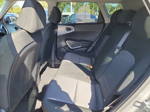 Used 2023 Kia Soul LX FWD image 11