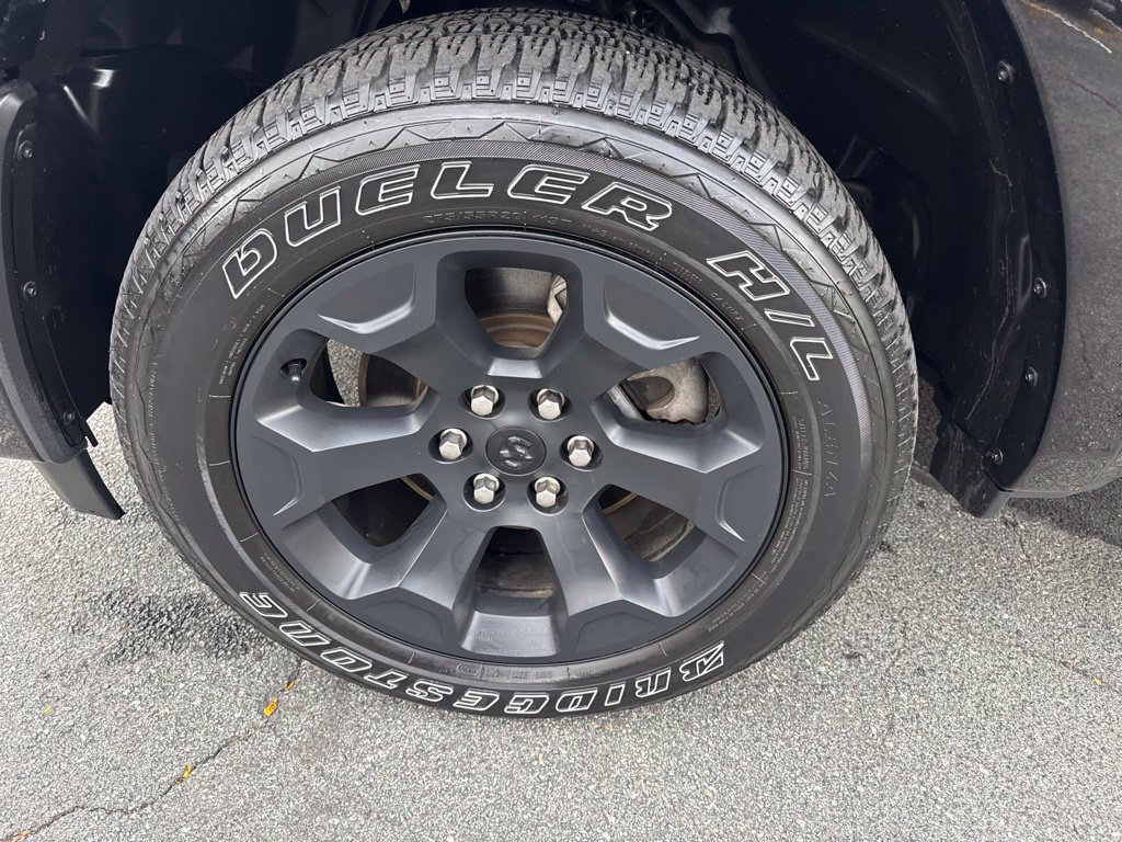 Used 2025 RAM 1500 Big Horn AWD/4WD image 9