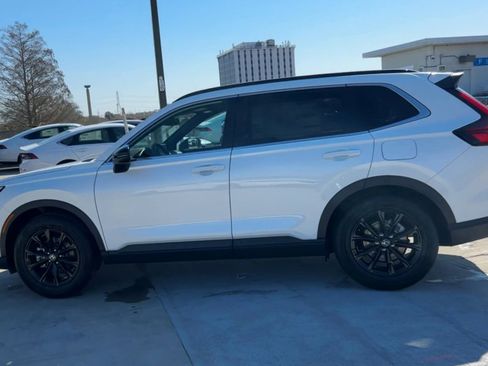 Used 2024 Honda CR-V Sport image 14