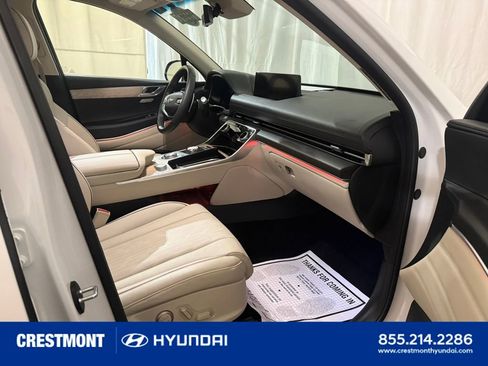 Used 2023 Genesis GV80 2.5T w/ Prestige Package image 31