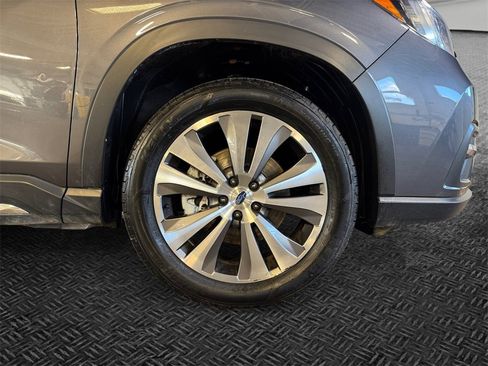 Used 2022 Subaru Ascent Limited w/ Technology Package image 11