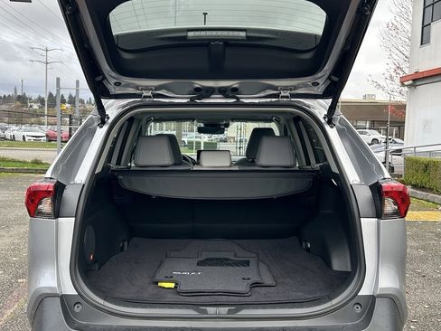 Certified 2024 Toyota RAV4 XLE Premium image 25