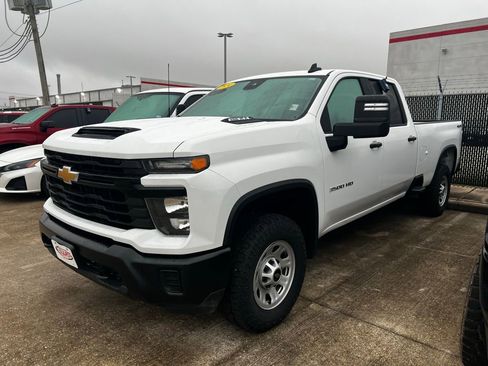 Used 2024 Chevrolet Silverado 3500 W/T w/ WT Convenience Package image 8