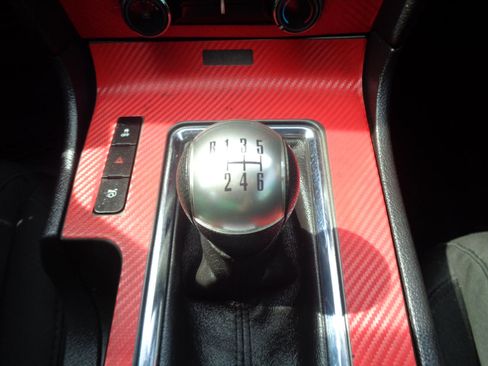 Used 2014 Ford Mustang GT image 19