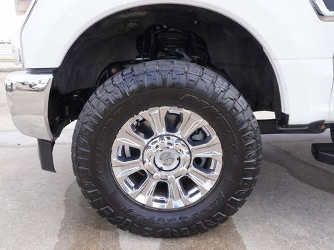 Used 2019 Ford F250 XLT w/ XLT Value Package image 26