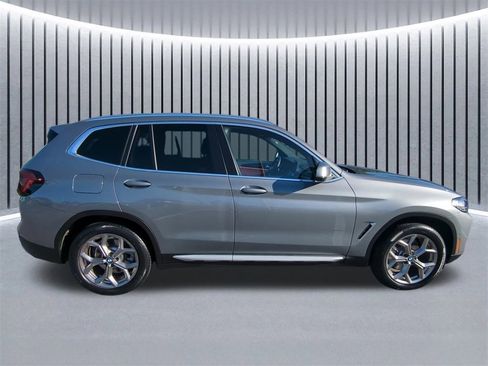 Certified 2024 BMW X3 xDrive30i w/ Premium Package w/ZPA image 4