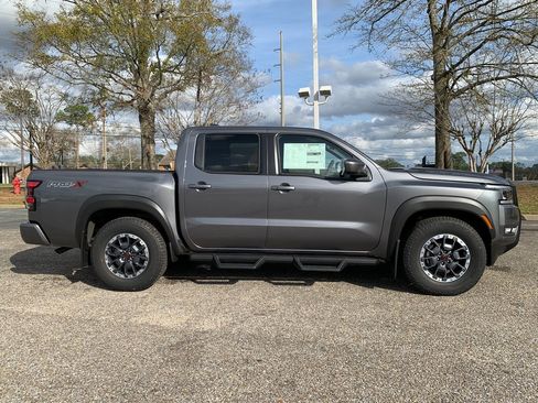 New 2026 Nissan Frontier Pro-X image 2