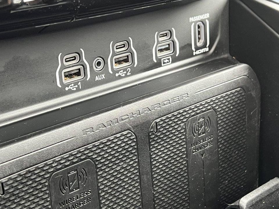 Used 2025 RAM 1500 Laramie w/ Night Edition AWD/4WD image 29