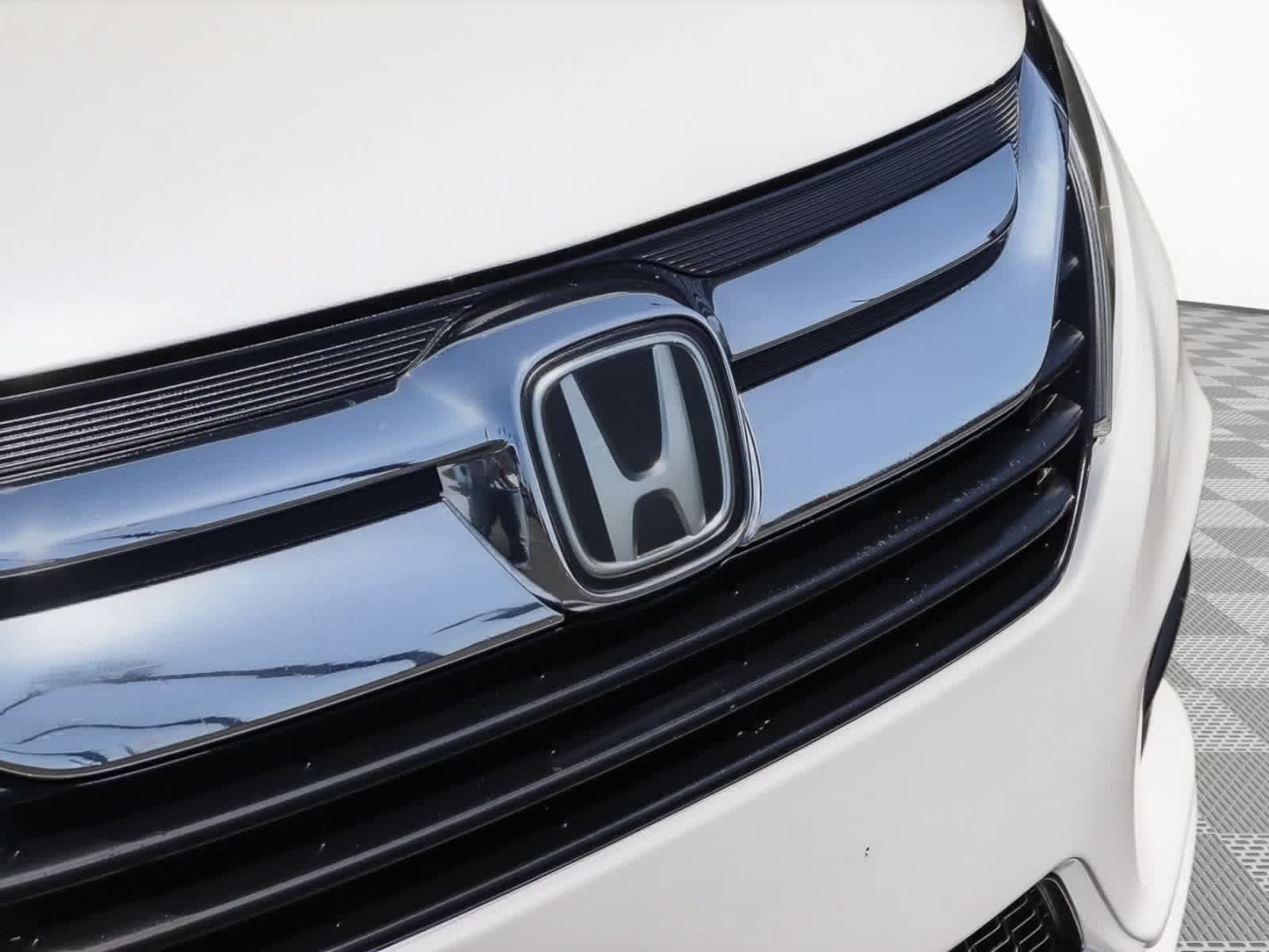 Used 2018 Honda Odyssey EX-L image 6