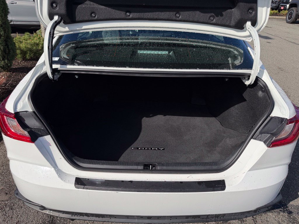 Certified 2025 Toyota Camry SE w/ Convenience Package FWD image 10