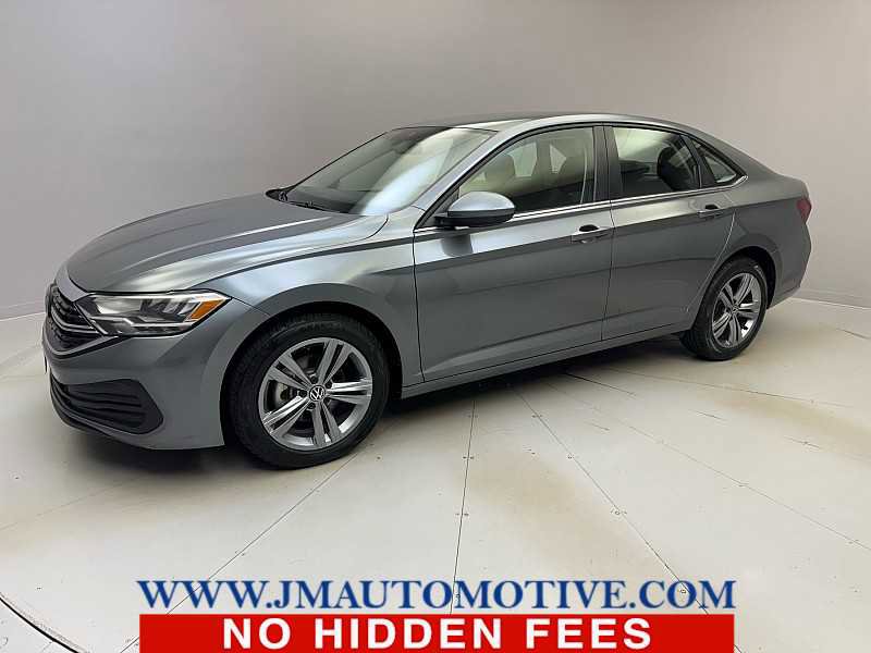 Used 2024 Volkswagen Jetta SE FWD image 1