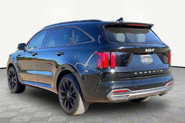 Used 2022 Kia Sorento SX FWD image 4