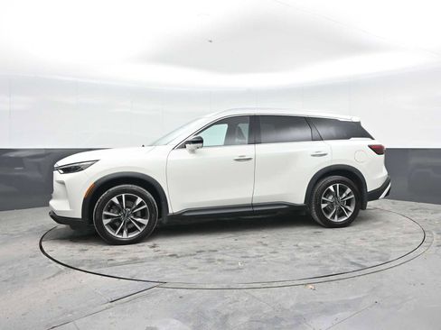 Used 2023 INFINITI QX60 Luxe w/ Cargo Package AWD/4WD image 3